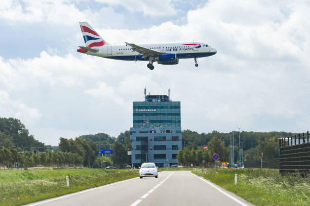 British Airways Airbus A319 flying
