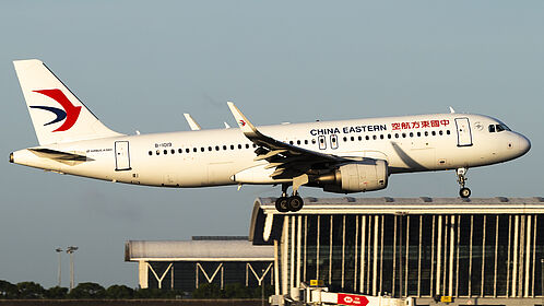 B-1019 China Eastern Airlines Airbus A320-214(WL)