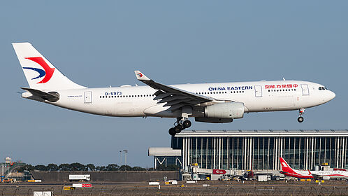 B-5973 China Eastern Airlines Airbus A330-243
