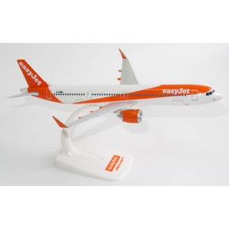 PPC EasyJet Airbus A321 Neo 1:200 Scale Snap-Fit Model Aircraft PP-EASYJET-A321NEO