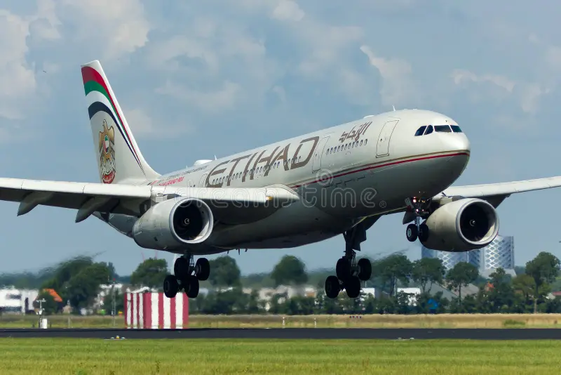 Etihad Airways Airbus A330 Plane landing. Etihad airways stock images, royalty-free photos and pictures