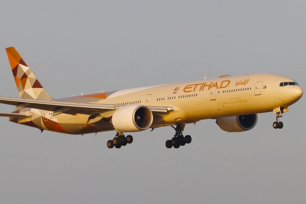 Bangkok Thailand / JAN 26 2020 / Etihad Airways Boeing 777-300ER landing at Suvarnabhumi Airport Bangkok (VTBS)