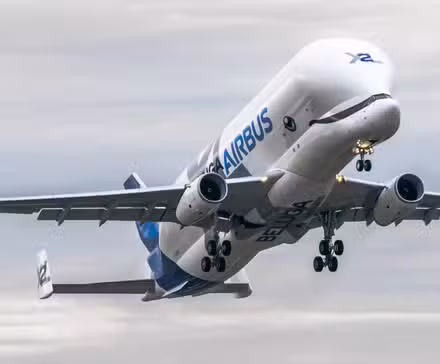The first Airbus BelugaXL departing with cargo towards Hamburg