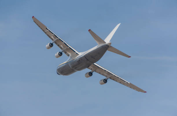 Antonov An-124 Ruslan large cargo airplane in flight Antonov An-124 Ruslan large cargo airplane in flight antonov 124 stock pictures, royalty-free photos & images