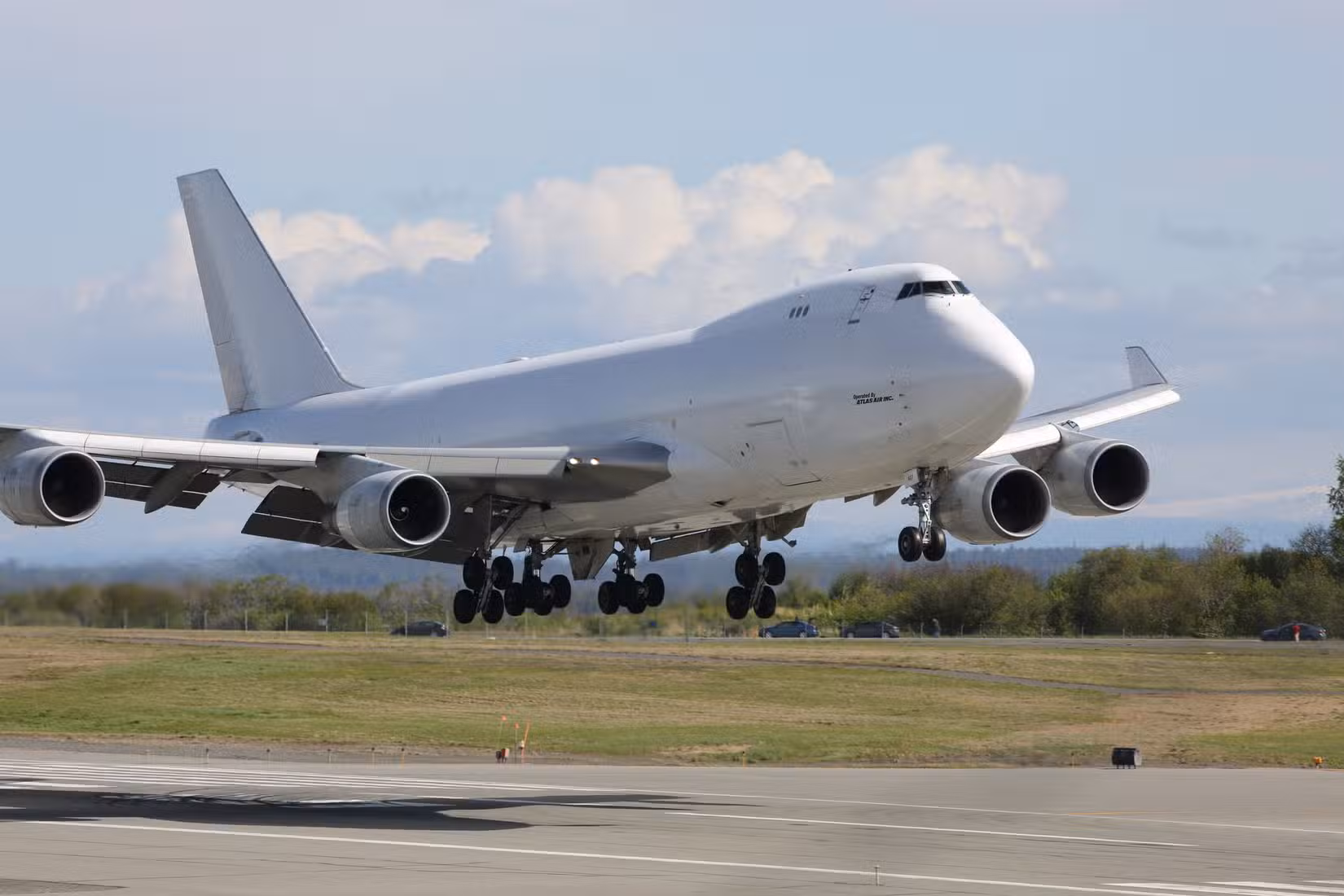 Boeing 747-400F flying