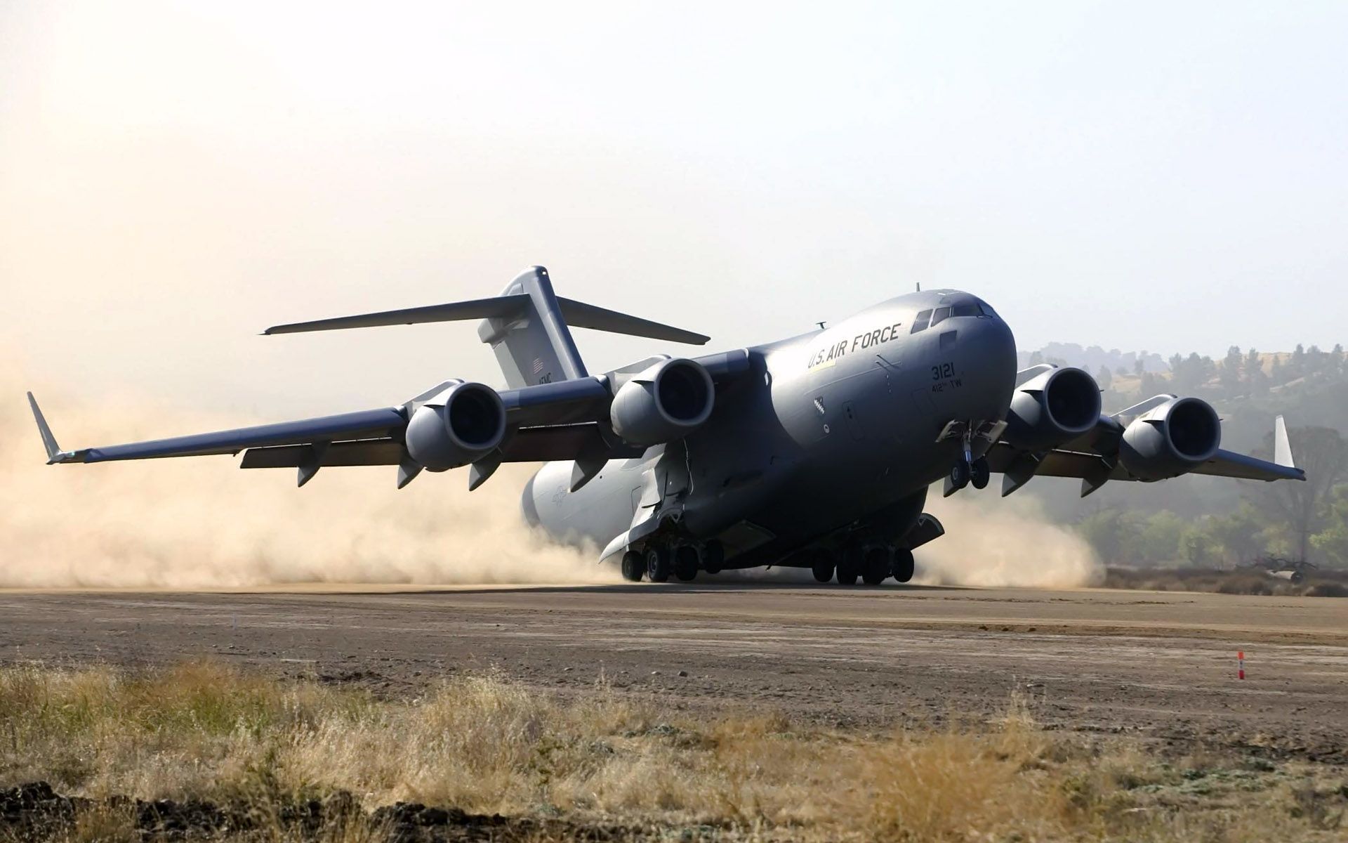 US Air Force aircraft | Galaxy Air Force Cargo | Wallpaper Bollywood Actress ..............sweet. Us Military Aviation, Classic Military Aviation, Air Force Wallpaper, Us Army Military Aircraft In Flight, Plane Wallpaper, C 17 Globemaster Iii, Military Aircraft In Formation, Air Force Planes, Boeing C-17 Globemaster Iii