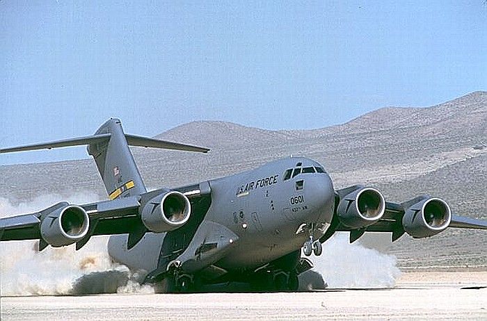 Boeing C-17 Globemaster III flying