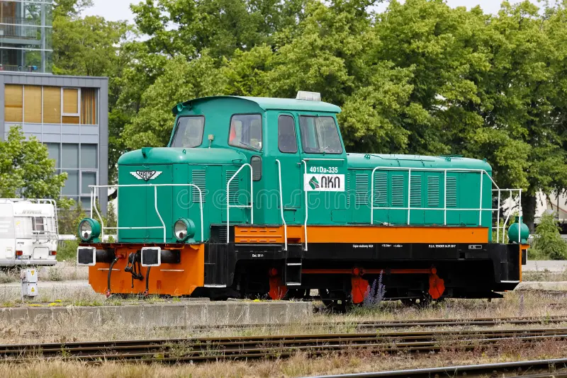 Kolobrzeg, Poland - June 14, 2018: Side view of green 401Da locomotive, which was manufactured in the second half of the 20th century in the Fablok factory, stands on one of the side tracks. Diesel locomotive side view stock images, royalty-free photos and pictures