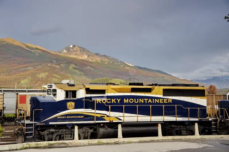 Jasper, Alberta, Canada - July 7, 2019: The Rocky Mountaineer Train at the Jasper Station in Jasper National Park, Alberta, Canada. Rocky mountaineer train stock images, royalty-free photos and pictures